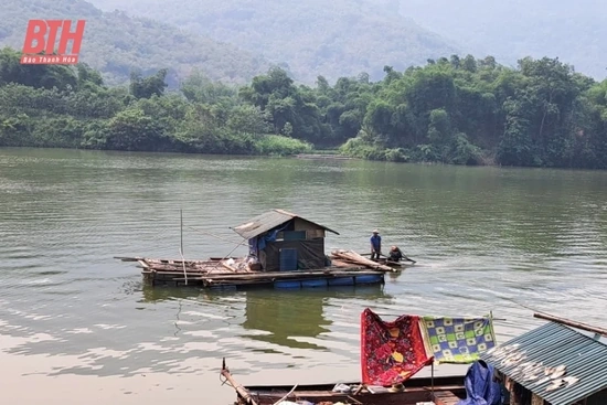 Sớm khắc phục tình trạng cá chết tại các lồng, bè trên địa bàn huyện Bá Thước