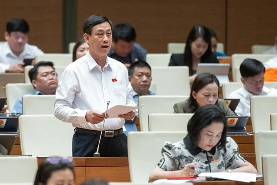 ĐBQH Mai Văn Hải (Đoàn ĐBQH tỉnh Thanh Hóa) góp ý về dự án Luật Quy hoạch đô thị và quy hoạch nông thôn