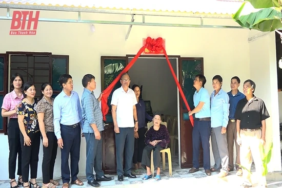 Ấm áp những ngôi nhà Đại đoàn kết ở huyện Vĩnh Lộc