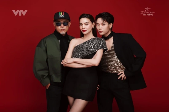 Hồ Ngọc Hà ngồi “ghế nóng” gameshow ca nhạc cùng nhạc sỹ Huy Tuấn