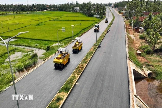 Chính phủ yêu cầu không để “trượt” tiến độ các dự án giao thông trọng điểm