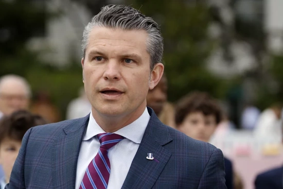 Vụ bê bối Signal có thể khiến Hegseth mất chức Bộ trưởng Quốc phòng Mỹ