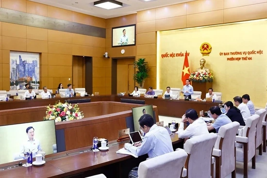 Chính phủ đề xuất tiếp tục thực hiện chính sách giảm thuế giá trị gia tăng