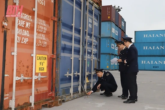 Chi cục Hải quan khu vực X nỗ lực thực hiện nhiệm vụ sau sắp xếp tổ chức bộ máy