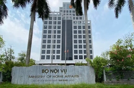 Sắp xếp ĐVHC: Bố trí nhân sự như thế nào? Vì sao không giữ lại thị xã, thành phố thuộc tỉnh?