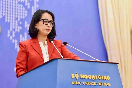 Đã đưa được hơn 450 công dân Việt Nam ở Myanmar về nước an toàn
