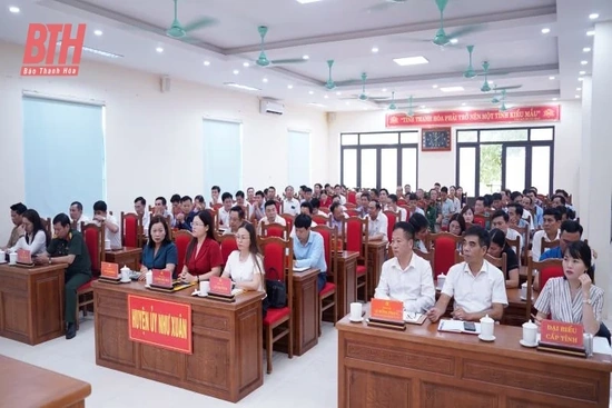Như Xuân: Vận  động 585 hộ dân hiến 219.600m<sup>2</sup> đất xây dựng đường giao thông và kết cấu hạ tầng nông thôn