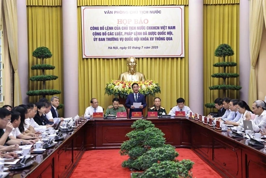 Công bố Lệnh của Chủ tịch nước về 15 luật, 1 pháp lệnh vừa được thông qua