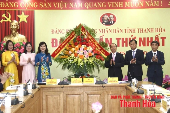 Phó Chủ tịch Thường trực HĐND tỉnh  Lê Tiến Lam  giữ chức Bí thư Đảng ủy HĐND tỉnh