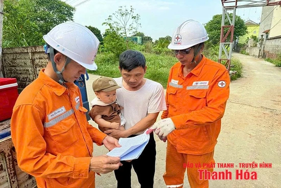 Đảm bảo cung ứng điện mùa nắng nóng