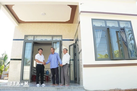 Thủ tướng yêu cầu hoàn thành hỗ trợ nhà ở cho người có công trước 24/7/2025