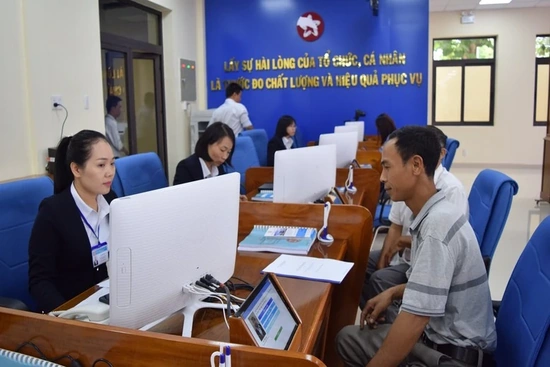 Đồng bộ, thống nhất trong công tác quản lý cán bộ, công chức