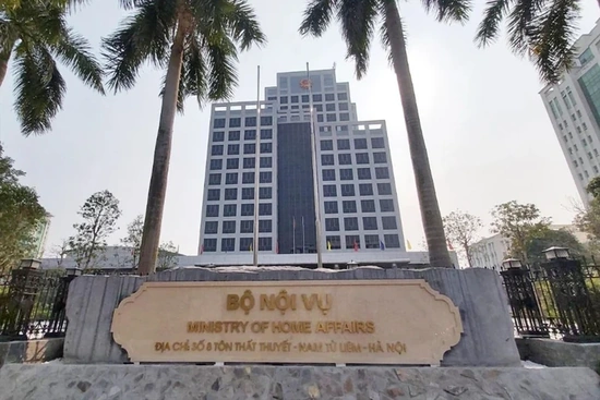 Bộ Nội vụ hướng dẫn gỡ vướng tuyển dụng, xếp ngạch công chức