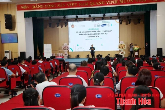 Tập huấn “Cơ hội AI dành cho nhân viên y tế”