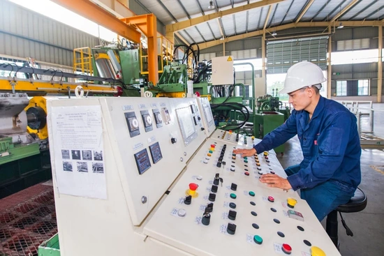 Tăng trưởng kinh tế 2025: Quyết tâm vượt thách thức, bứt phá toàn diện