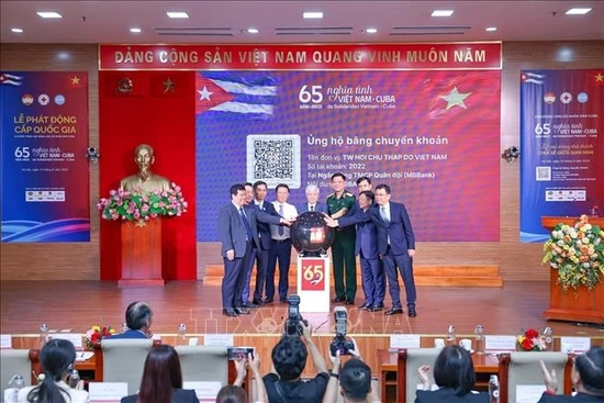 Phát động chương trình vận động ủng hộ nhân dân Cuba