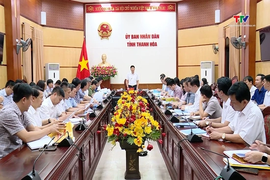 Cho ý kiến về công tác chuẩn bị Đại hội Đảng bộ các xã