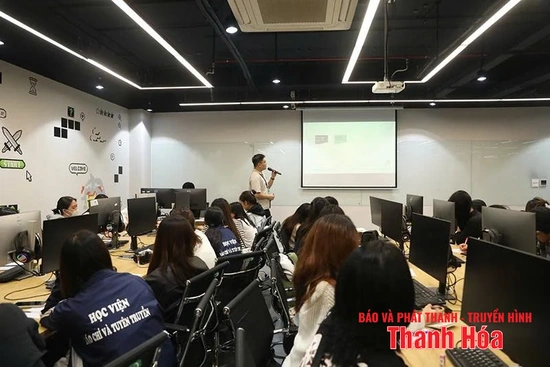 Lạm dụng AI khiến sinh viên lười tư duy