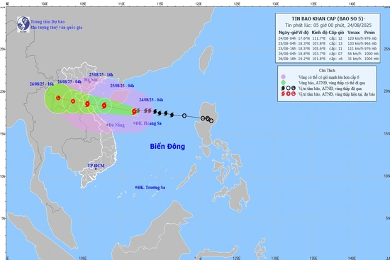 Bão số 5 cách Nghệ An 660km, từ đêm nay đất liền Thanh Hóa có gió mạnh, mưa lớn