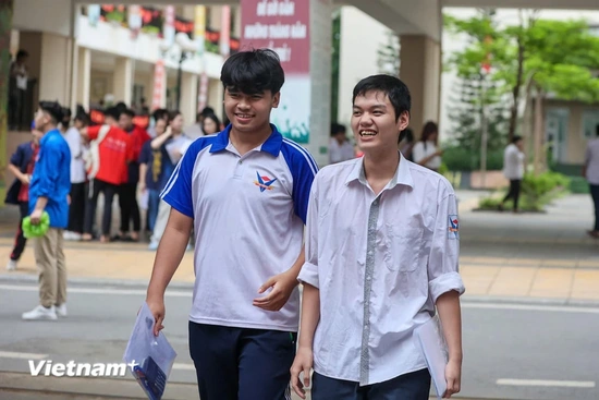 Điểm chuẩn Trường Đại học Giáo dục cao kỷ lục, gần chạm mốc 30 điểm