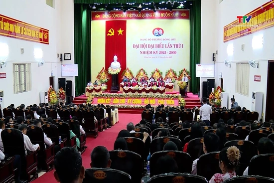 [Video] Đại hội đại biểu Đảng bộ phường Đông Sơn lần thứ nhất nhiệm kỳ 2025 – 2030