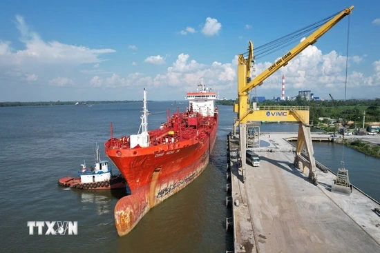 Một số quy định mới về thực hiện thủ tục biên phòng điện tử cảng biển