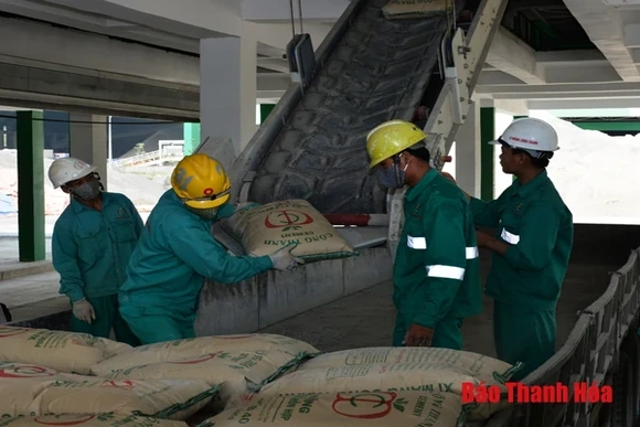 Lãnh đạo phát triển Khu Kinh tế Nghi Sơn và các khu công nghiệp