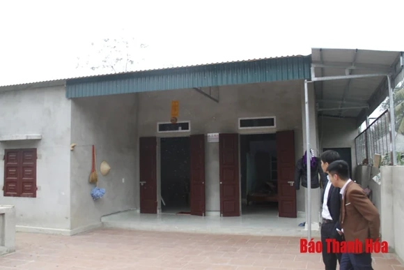 Hỗ trợ xây nhà chống bão, lụt cho hộ nghèo ven biển