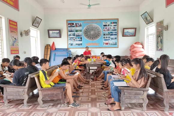 Lan tỏa tình yêu sách đến em nhỏ nơi vùng quê