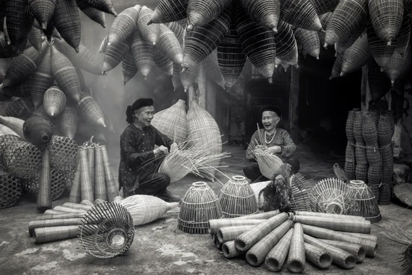 Khang Chu Long - Chàng trai đa tài