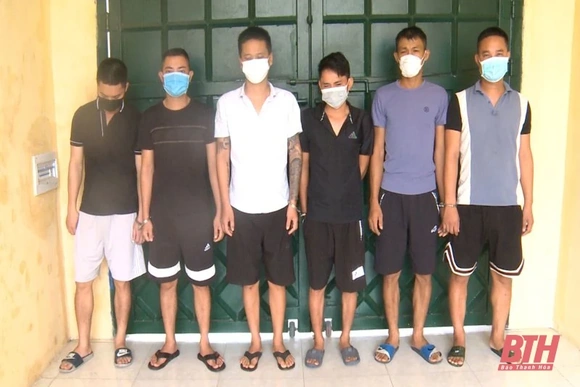 Triệt phá đường dây đánh bạc dưới hình thức mua bán lô đề  trên  mạng viễn thông  với số  tiền giao dịch  gần  2  tỷ đồng