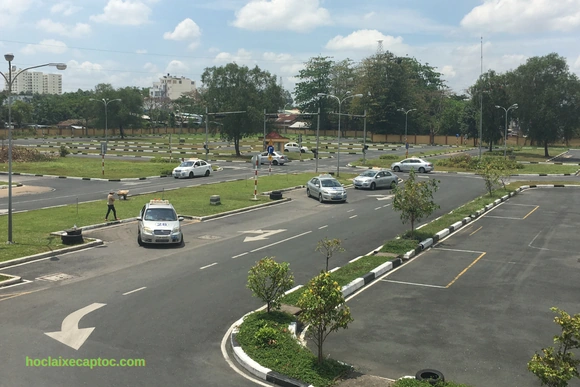 Thủ tục đăng ký học lái xe ô tô tại Thanh Hoá và nội dung học bạn cần biết