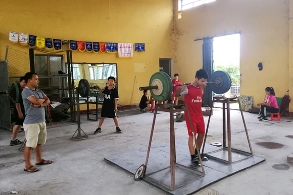 Sự cần thiết của việc nâng chế độ dinh dưỡng đặc thù đối với HLV, VĐV thể thao thành tích cao đội tuyển năng khiếu