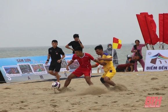 Khởi tranh Giải bóng đá bãi biển vô địch quốc gia năm 2022 tại TP Sầm Sơn