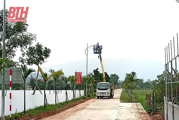 Thực hiện tiêu chí giao thông trong xây dựng nông thôn mới