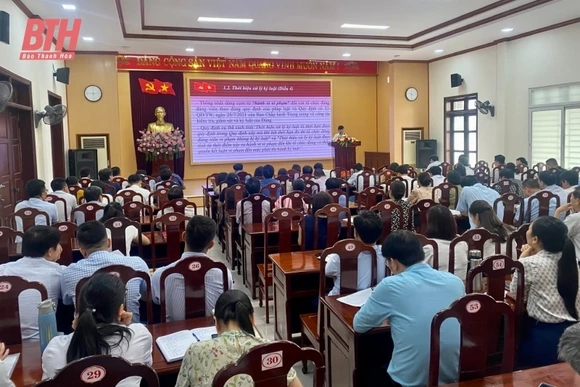 Đảng uỷ Khối Cơ quan và Doanh nghiệp tỉnh triển khai các văn bản mới về công tác kiểm tra, giám sát