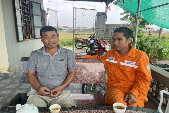 Công nhân Điện lực Nga Sơn cứu sống người dân bị điện giật