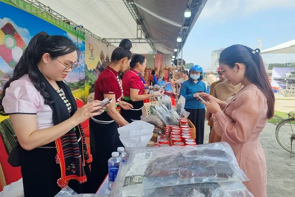 Nhiều nông sản hội tụ tại Tuần Văn hóa, Du lịch Điện Biên - Thanh Hóa