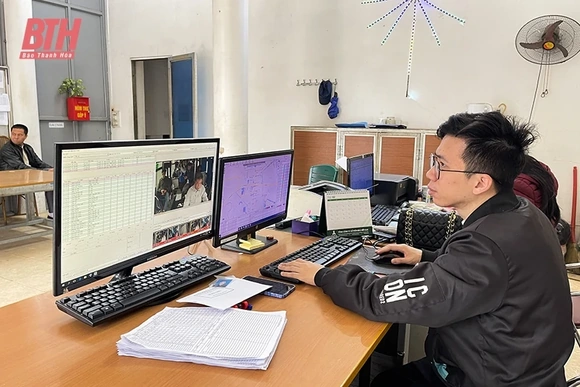 Siết chặt quản lý vận tải thông qua thiết bị giám sát hành trình