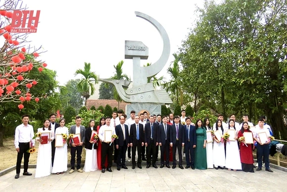 Thọ Xuân nâng cao chất lượng&nbsp;tổ chức cơ sở đảng