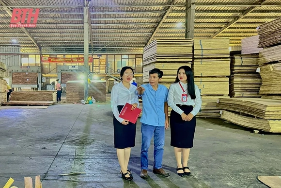 Ưu tiên nguồn vốn tín dụng cho vay lĩnh vực lâm sản, thủy sản
