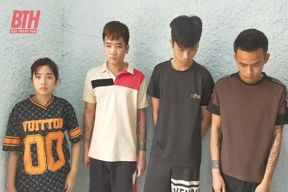 Truy tố 4 đối tượng mua bán và tổ chức sử dụng “cỏ Mỹ”