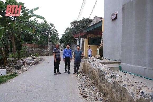 Nhân dân phường Thiệu Dương hiến đất mở đường