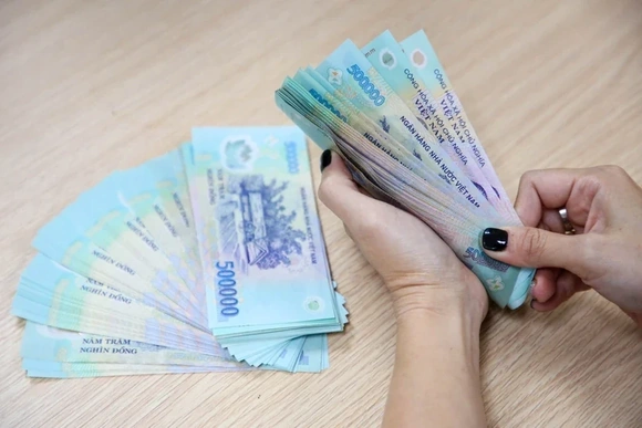 Từ 15/4, lương của ban điều hành DNNN tính trong quỹ lương của người lao động