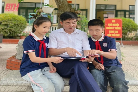 Thầy Lê Quang Tám tâm huyết với sự nghiệp trồng người