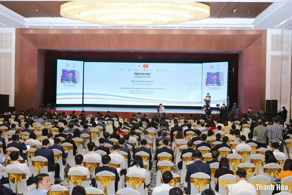 Đại hội Đại biểu Đảng bộ tỉnh Thanh Hóa lần thứ XIX, nhiệm kỳ 2020-2025:  Đặt nền móng cho giai đoạn “tăng tốc và bứt phá” -  Bài cuối: “Mở đường” bằng tư duy và tầm nhìn lớn