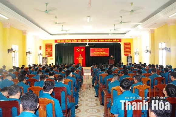 Khai mạc lớp bồi dưỡng Chỉ huy trưởng Ban CHQS xã, phường