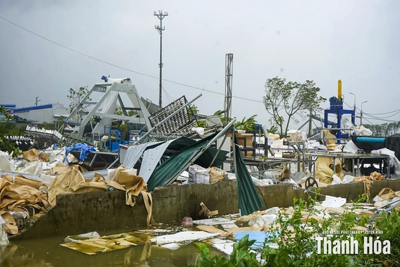 Bão số 10 đã suy yếu thành áp thấp nhiệt đới, Thanh Hóa đề phòng có mưa to, gió giật mạnh