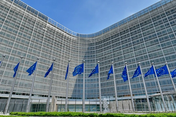 EU phối hợp với Liên hợp quốc tái áp đặt lệnh trừng phạt Iran