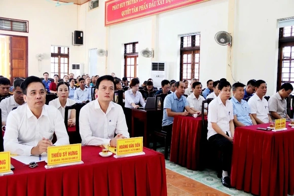 Xã Định Tân phát động và hưởng ứng Ngày chuyển đổi số Quốc gia